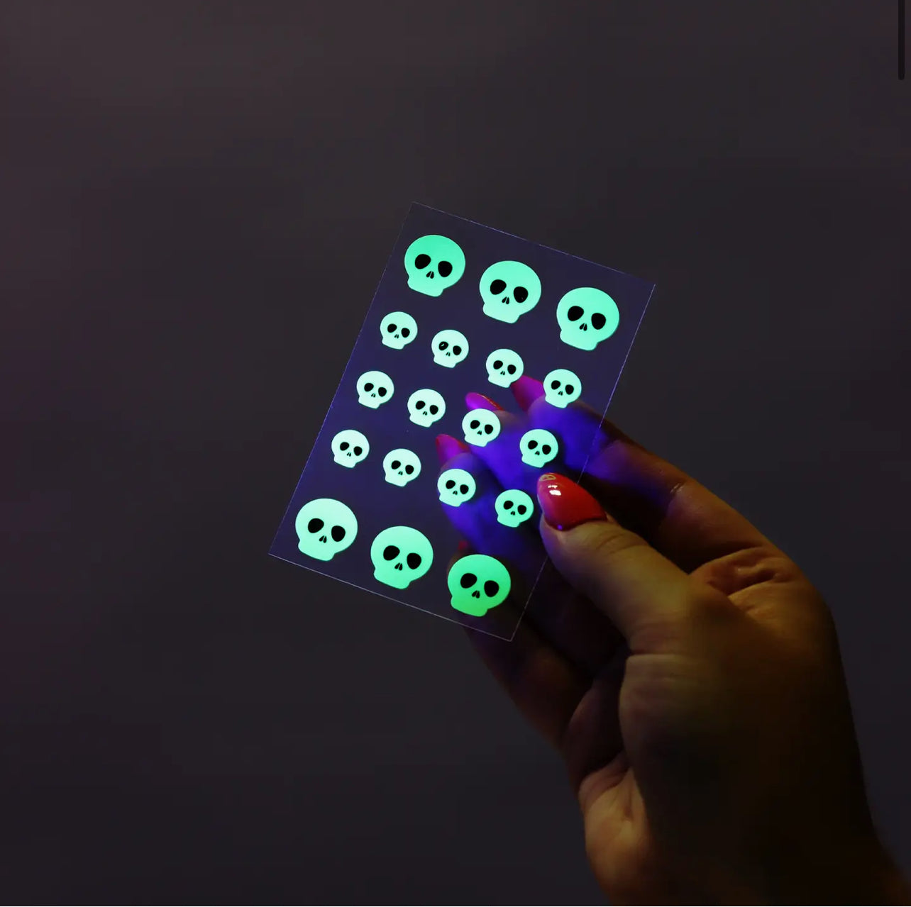 Spalife Glow in the Dark Skulls Halloween Pimple Patches