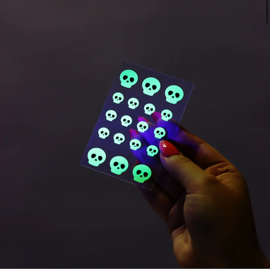 Spalife Glow in the Dark Skulls Halloween Pimple Patches